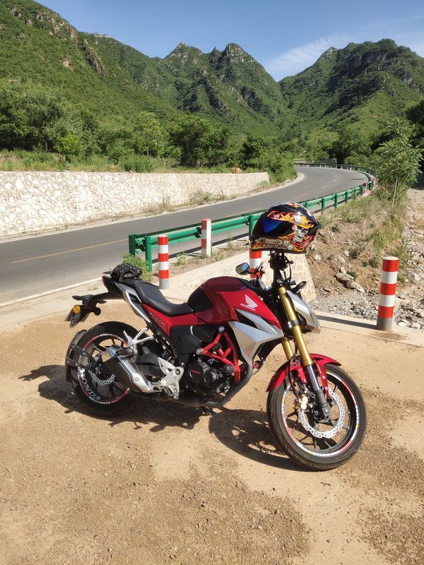 二手五羊本田CB190R 暴锋眼