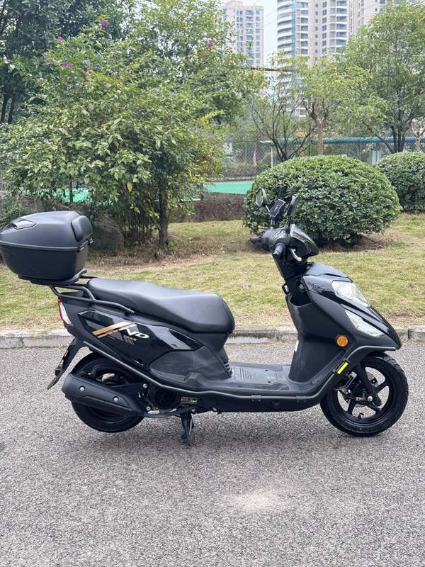 二手豪爵速道 VD125/S