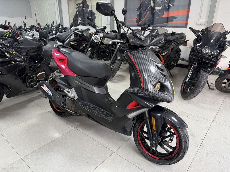 二手标致SPEEDFIGHT 4+