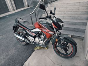 二手豪爵铃木骊驰 GW250