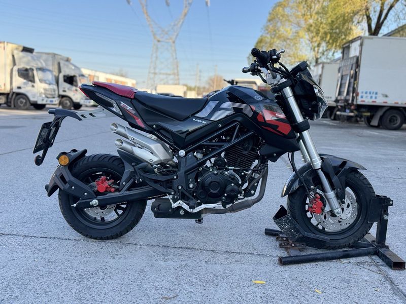 二手贝纳利小暴龙TNT125