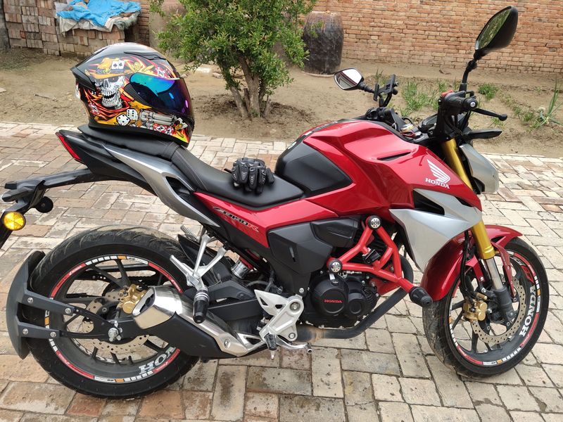 二手五羊本田CB190R 暴锋眼