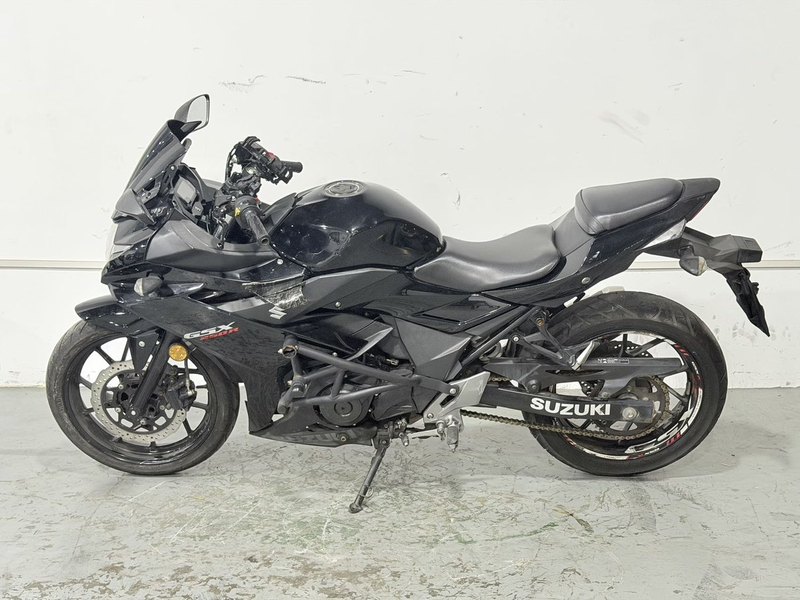 二手豪爵铃木GSX250R