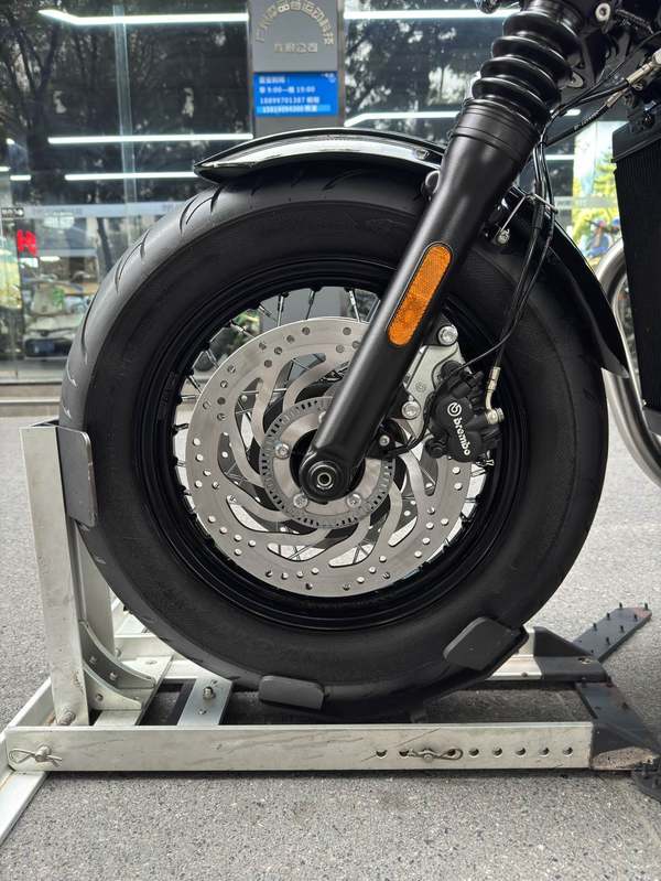 二手凯旋Bonneville Bobber