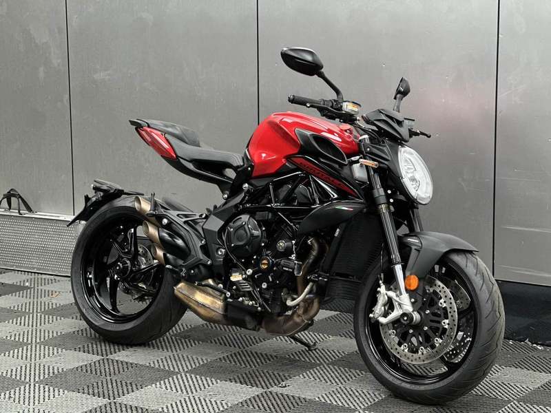 二手奥古斯塔Brutale 800