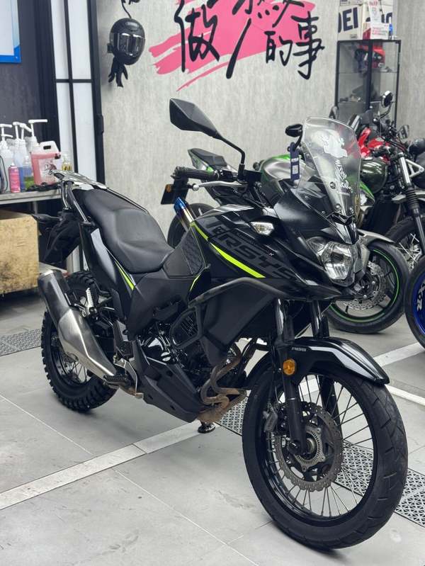 二手川崎Versys-X 300 