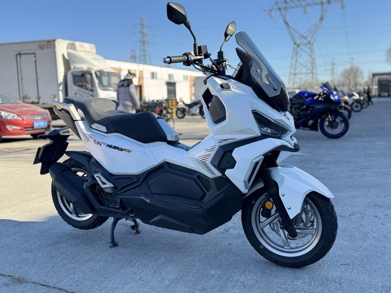 二手三阳哈士奇 Husky ADV150