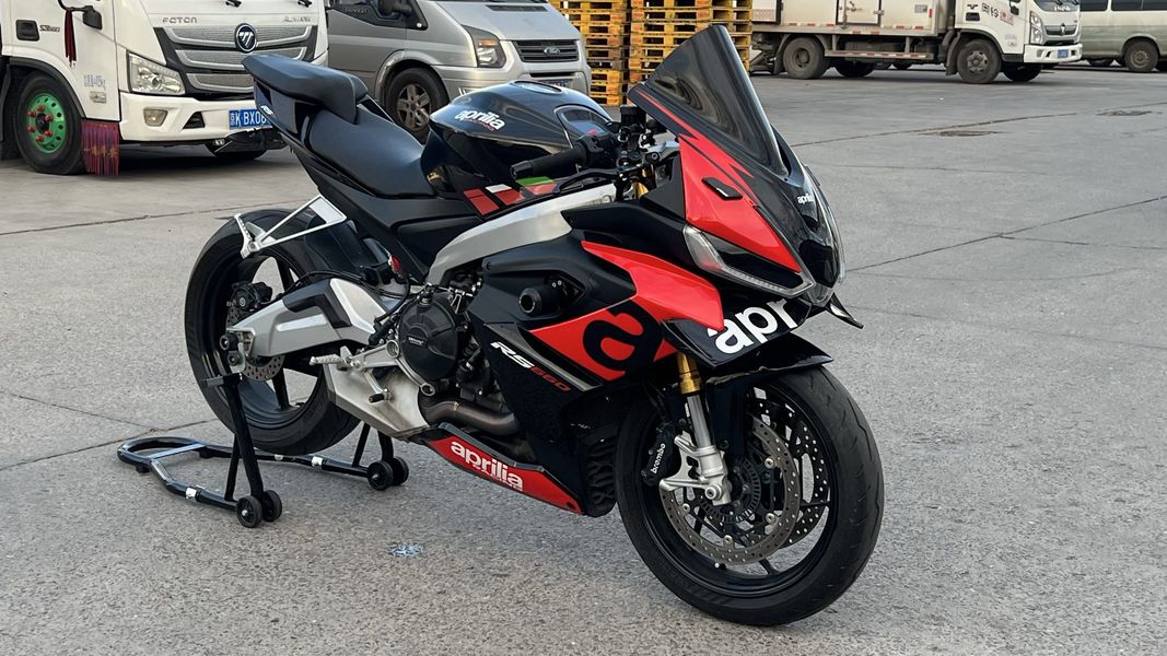 二手阿普利亚RS 660 