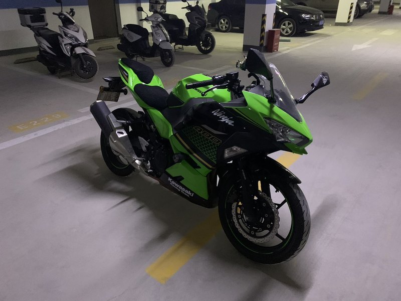 二手川崎Ninja 400