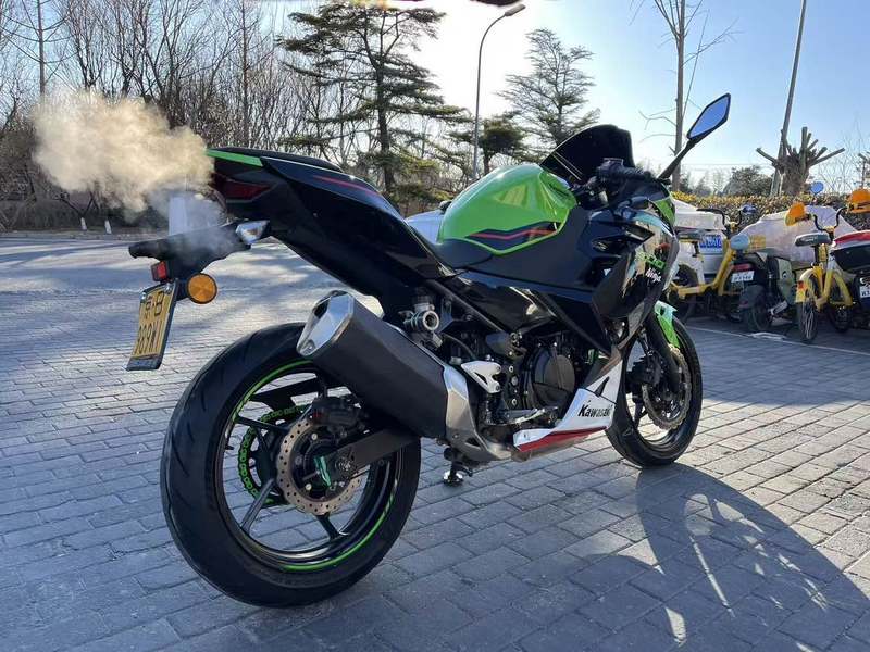 二手川崎Ninja 400