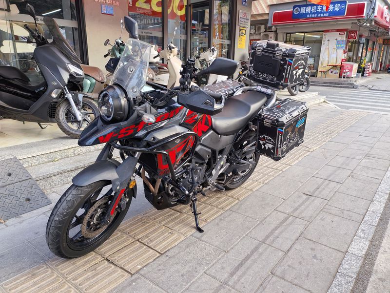 二手豪爵铃木DL250