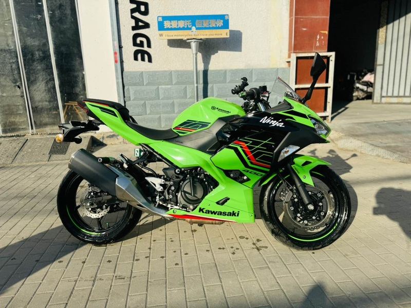 二手川崎Ninja 400