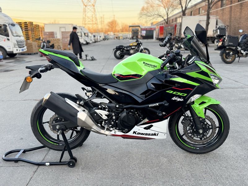 二手川崎Ninja 400