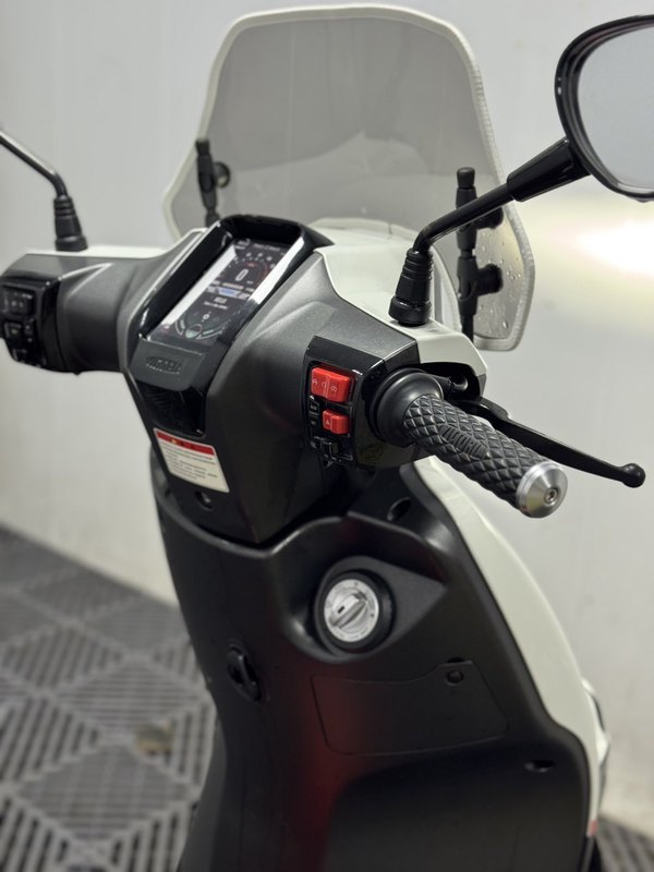 二手维多利亚Sixties 250Si