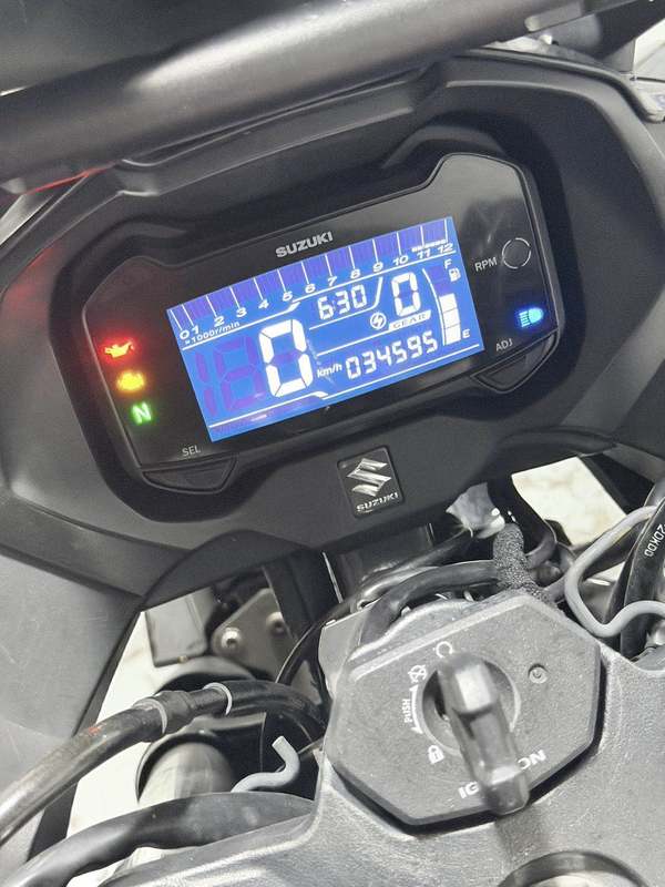 二手豪爵铃木GSX250R