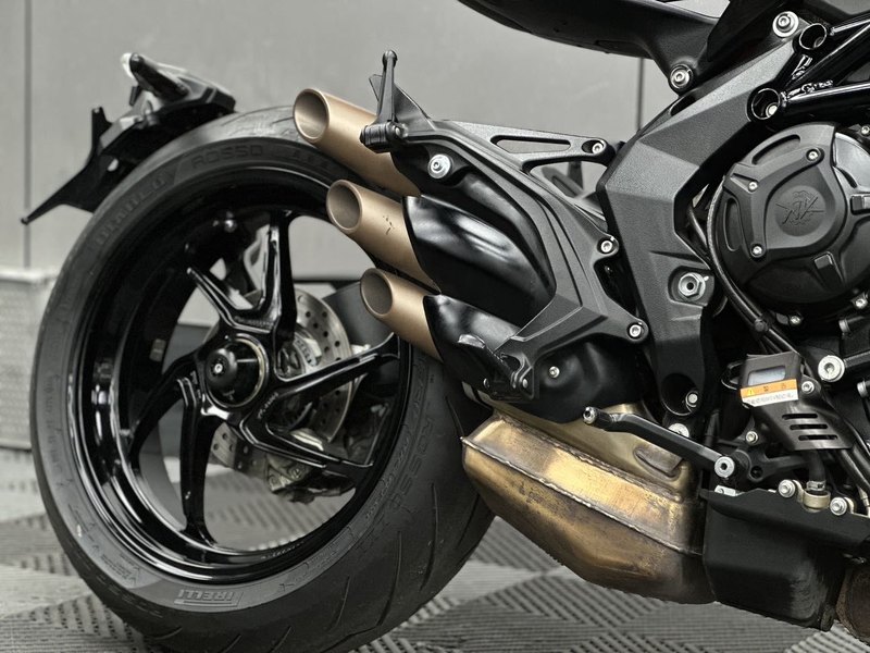 二手奥古斯塔Brutale 800