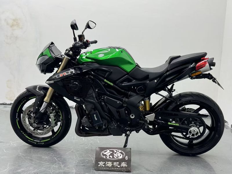 二手贝纳利TNT899