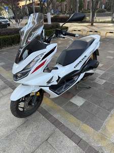 二手五羊本田PCX