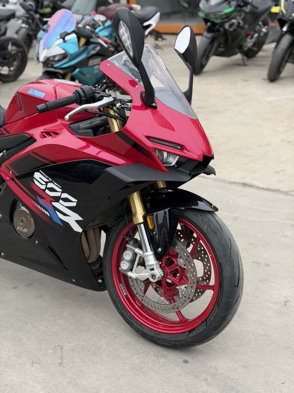 二手张雪机车500RR