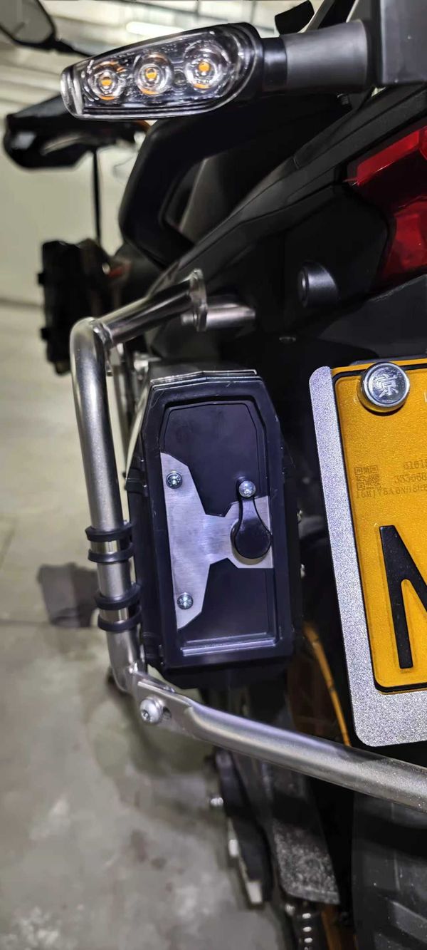 二手贝纳利TRK552