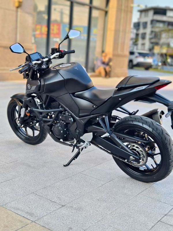 二手雅马哈MT-03