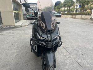 二手三阳哈士奇 Husky ADV150