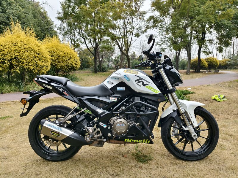 二手贝纳利小黄龙 TNT25