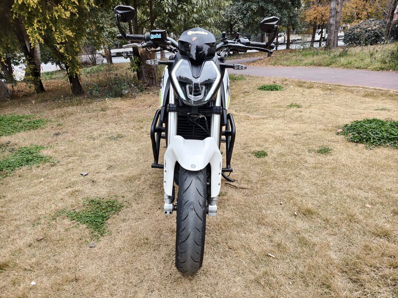 二手贝纳利小黄龙 TNT25