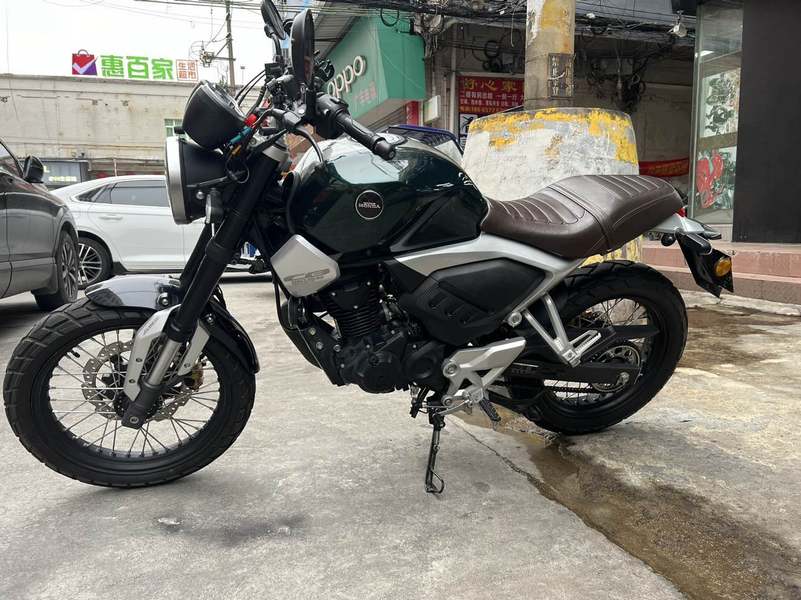 二手五羊本田鸷道 CB190SS