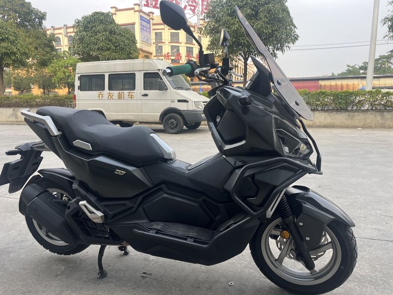 二手三阳哈士奇 Husky ADV150