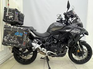 二手贝纳利金鹏 TRK502