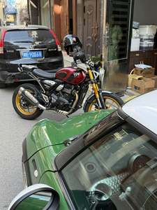 二手凯旋Scrambler 400 X