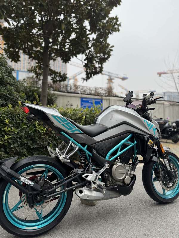 二手春风250NK