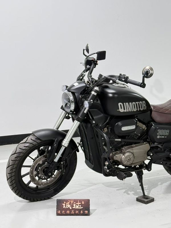 二手QJMOTOR闪300