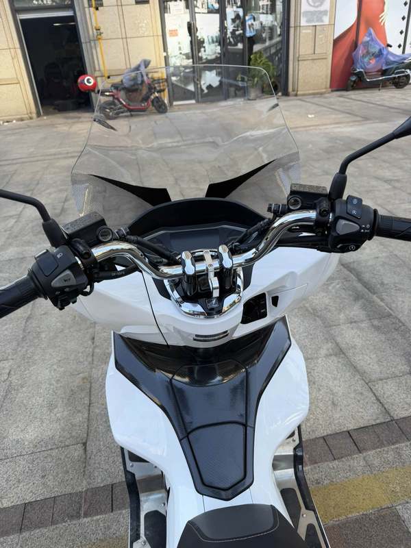 二手五羊本田PCX