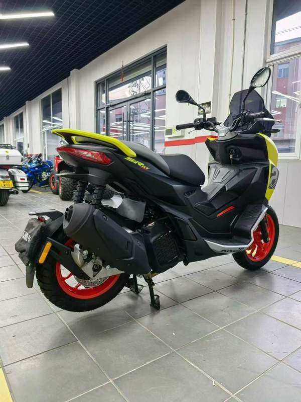 二手阿普利亚SR GT 200