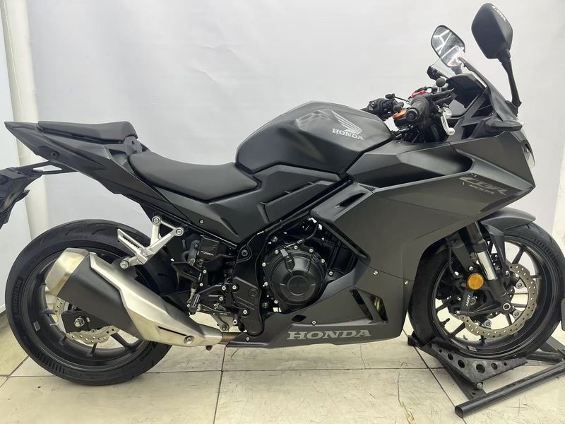 二手本田CBR400R