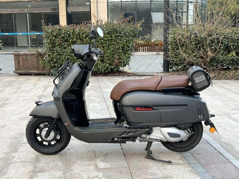 二手维多利亚Sixties 250Si