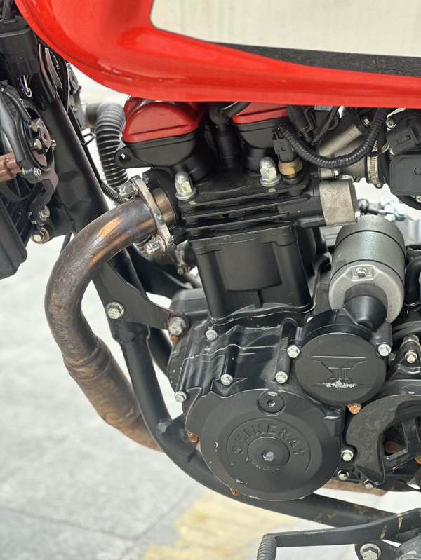 二手鑫源SIXDAYS 250