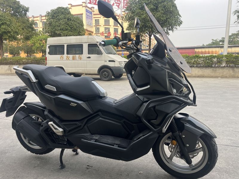 二手三阳哈士奇 Husky ADV150