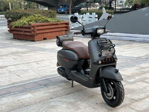 二手维多利亚Sixties 250Si