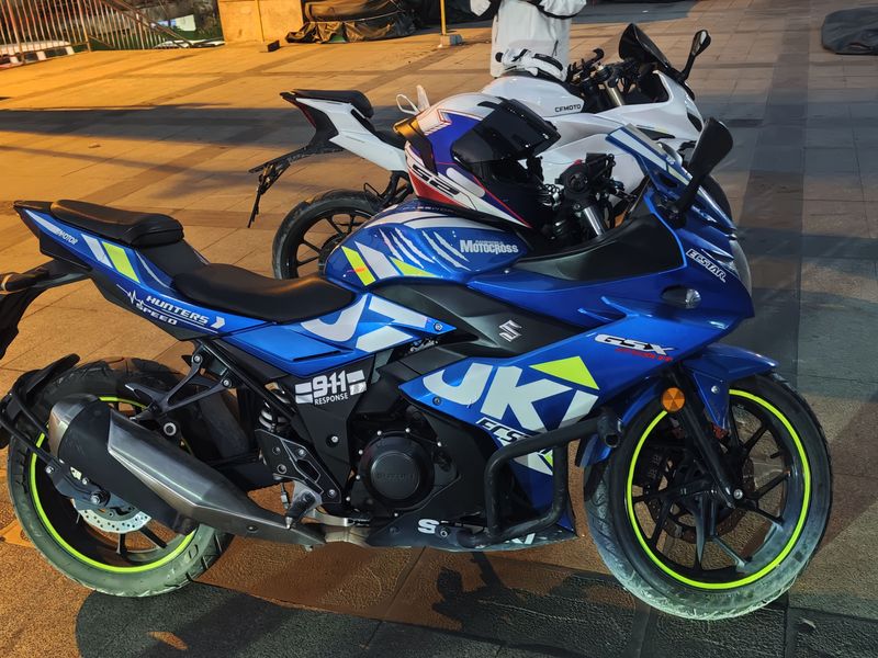 二手豪爵铃木GSX250R