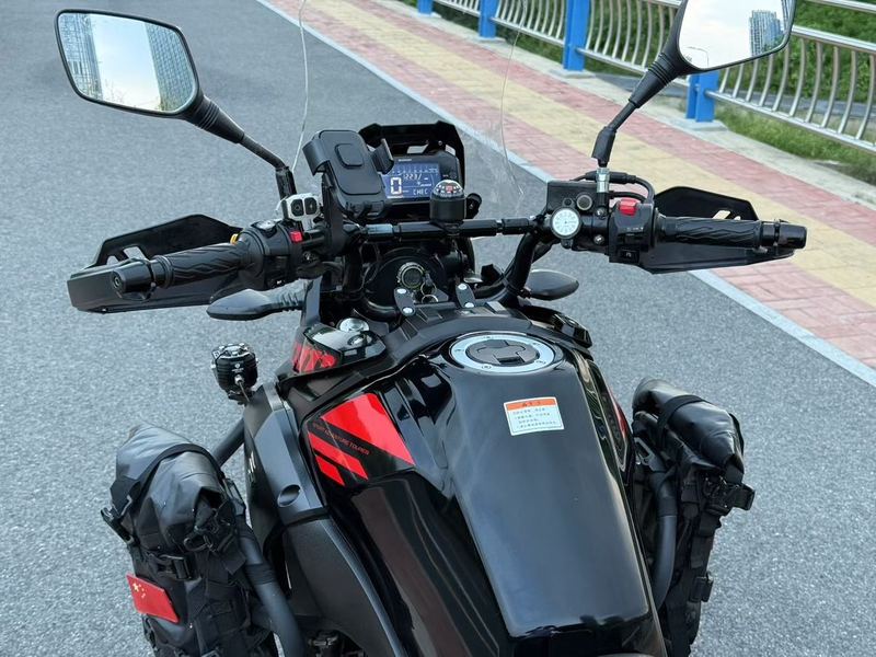 二手豪爵铃木DL250