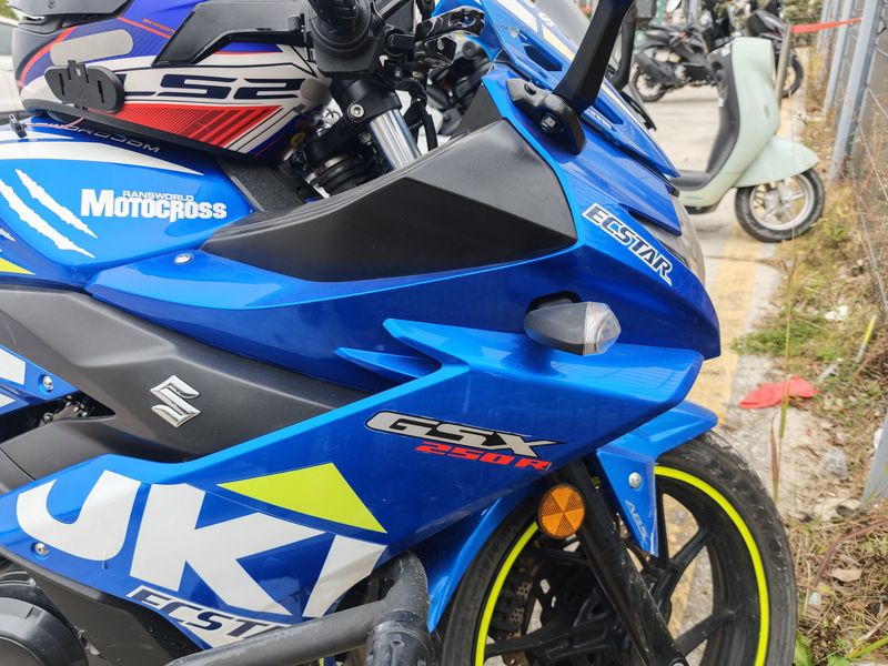二手豪爵铃木GSX250R