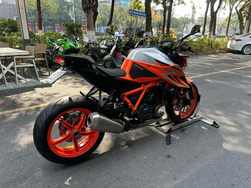 二手KTMR2R1290 Super Duke