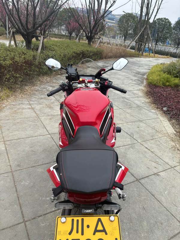 二手本田CBR650R