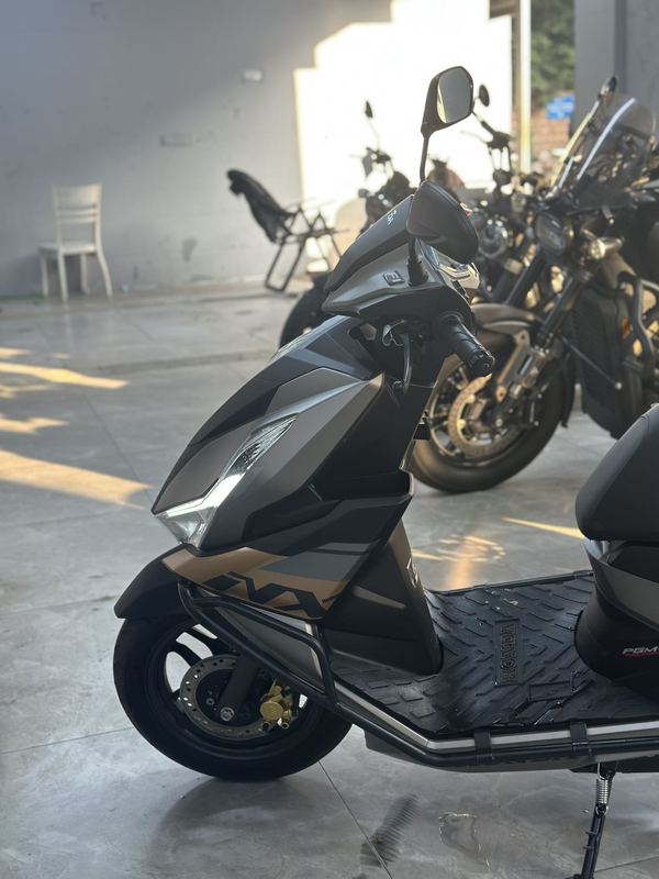 二手五羊本田NX125