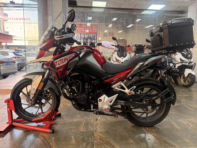 二手五羊本田猛鸷 CB190X