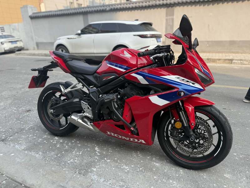 二手本田CBR650R