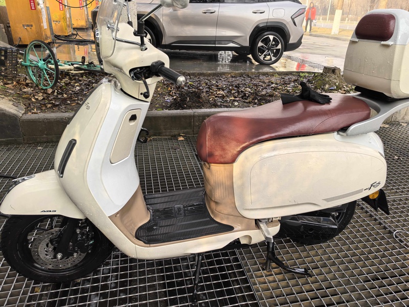 二手五羊本田NWF125